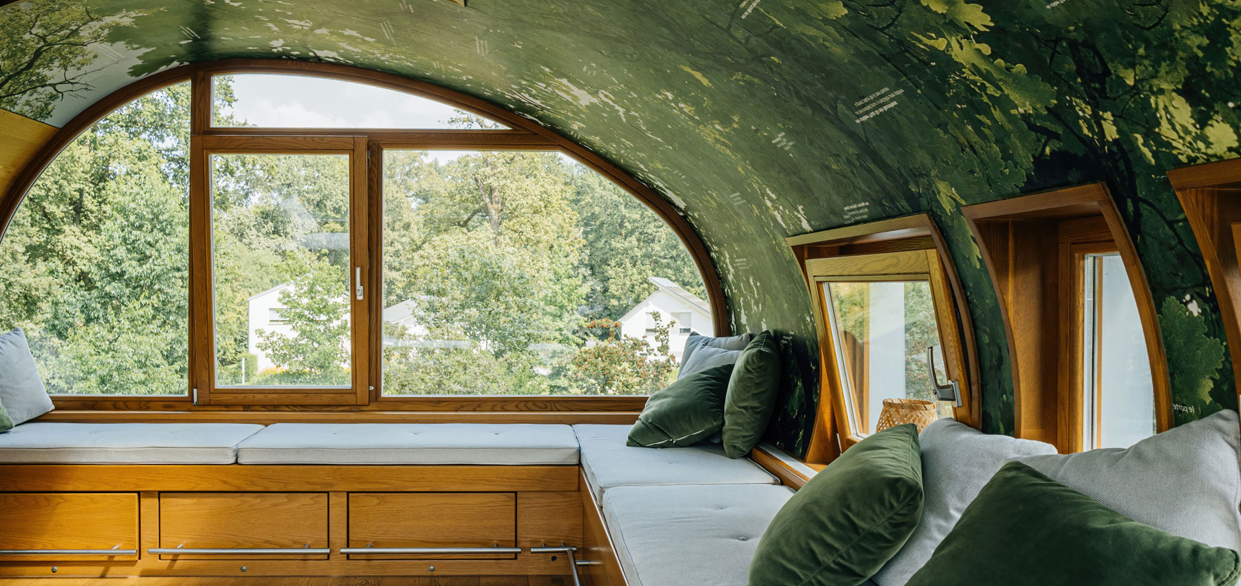 Studio Apartment Green